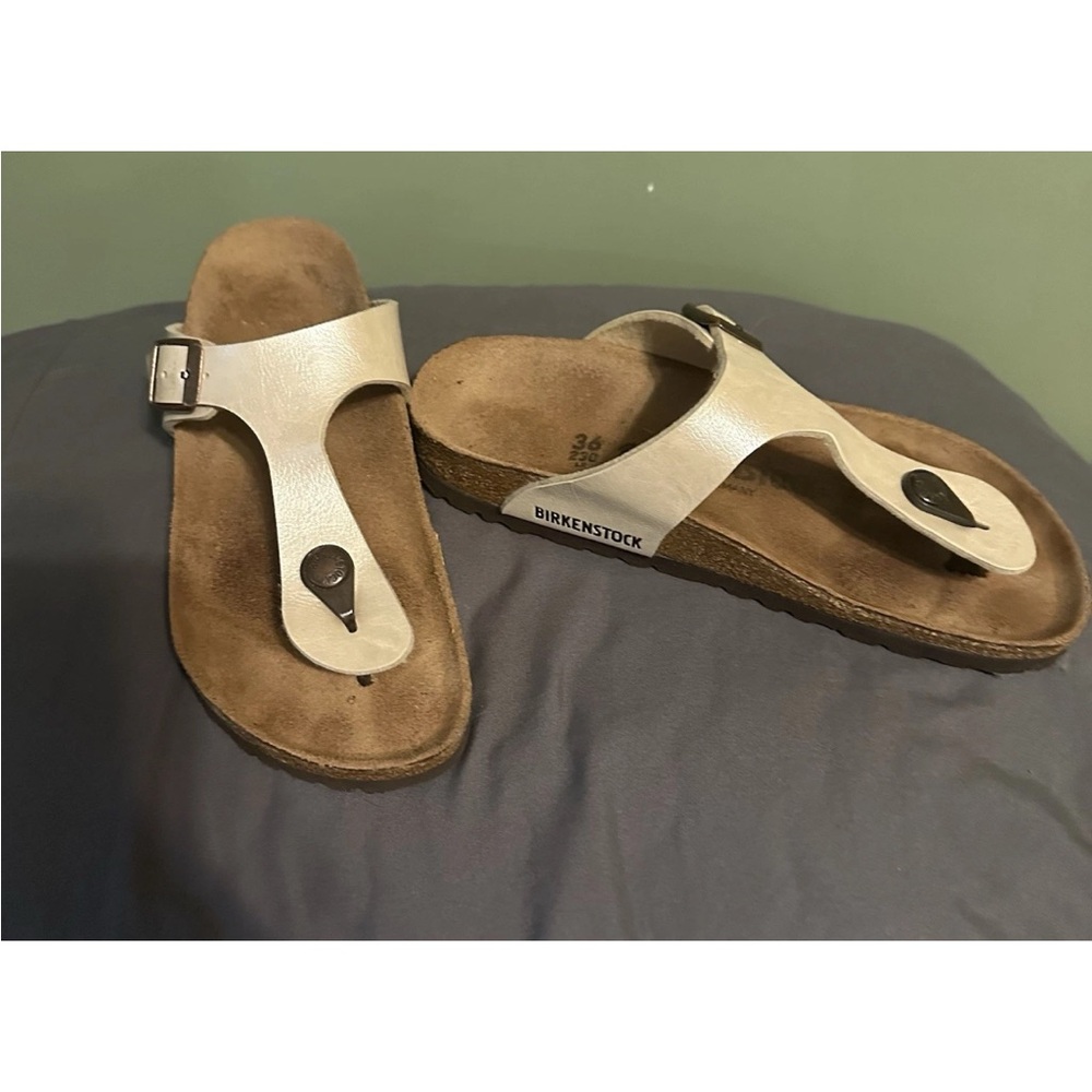 Birkenstock Cream Sandals